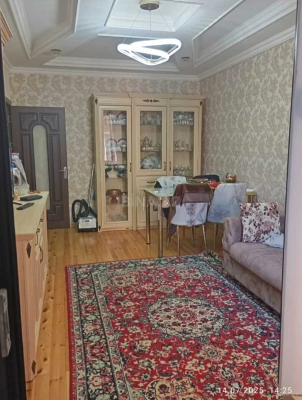 Satılır 2 otaqlı mənzil 45 m²