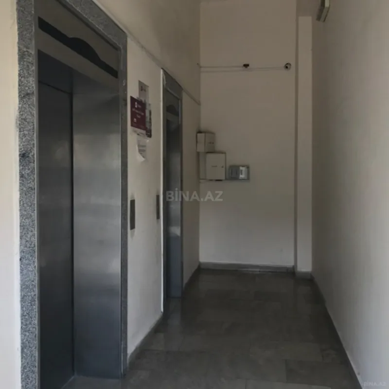 Satılır 3 otaqlı mənzil 119 m²