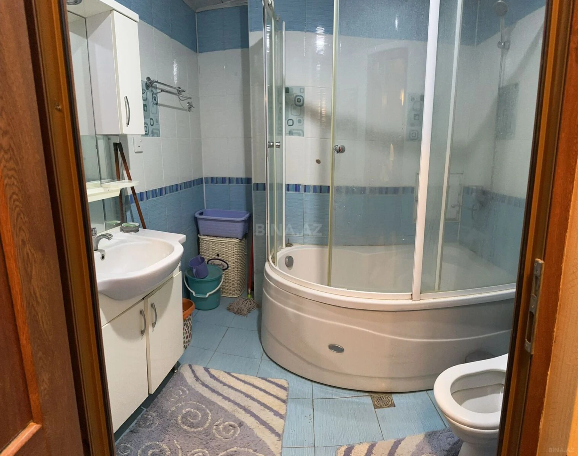 Satılır 2 otaqlı mənzil 95 m²