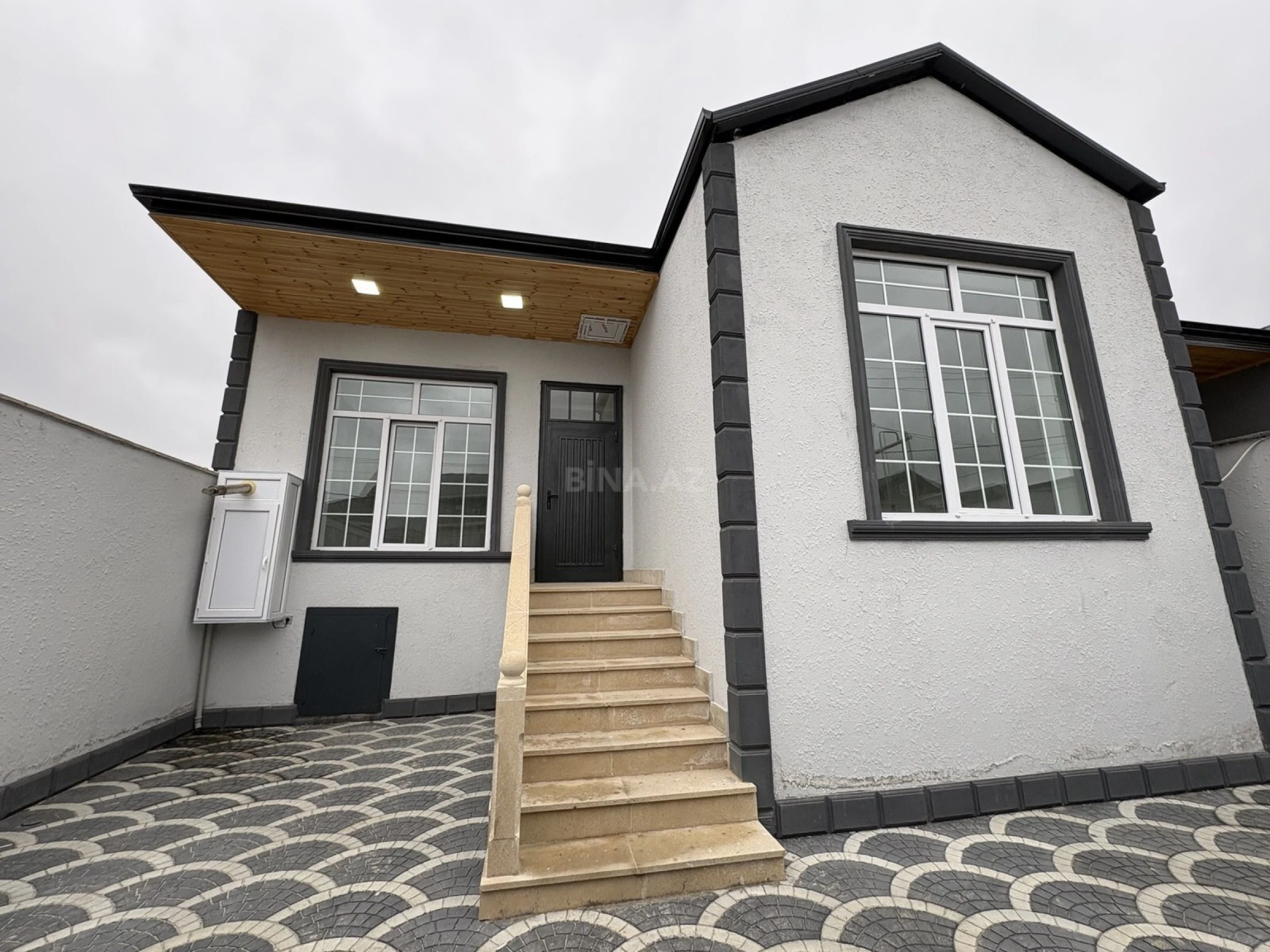 Satılır 4 otaqlı həyət evi 110 m²