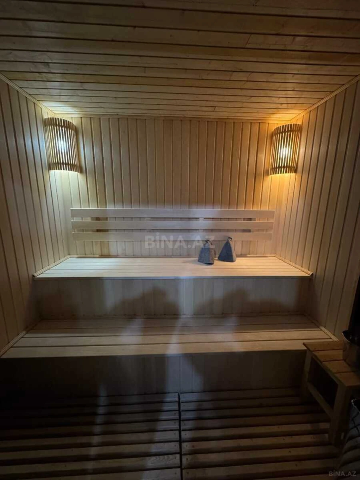 Satılır 4 otaqlı həyət evi 200 m²