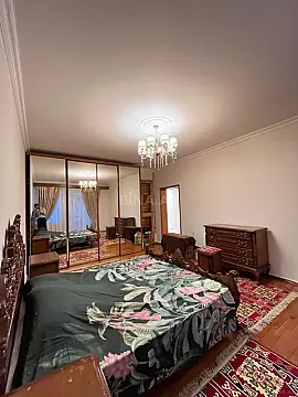 Kirayə verilir 3 otaqlı mənzil 130 m²
