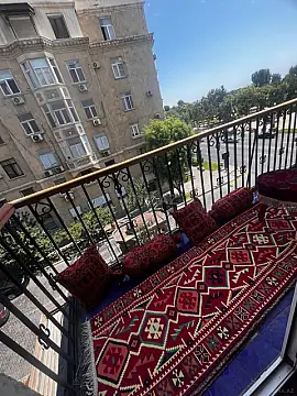 Kirayə verilir 3 otaqlı mənzil 130 m²