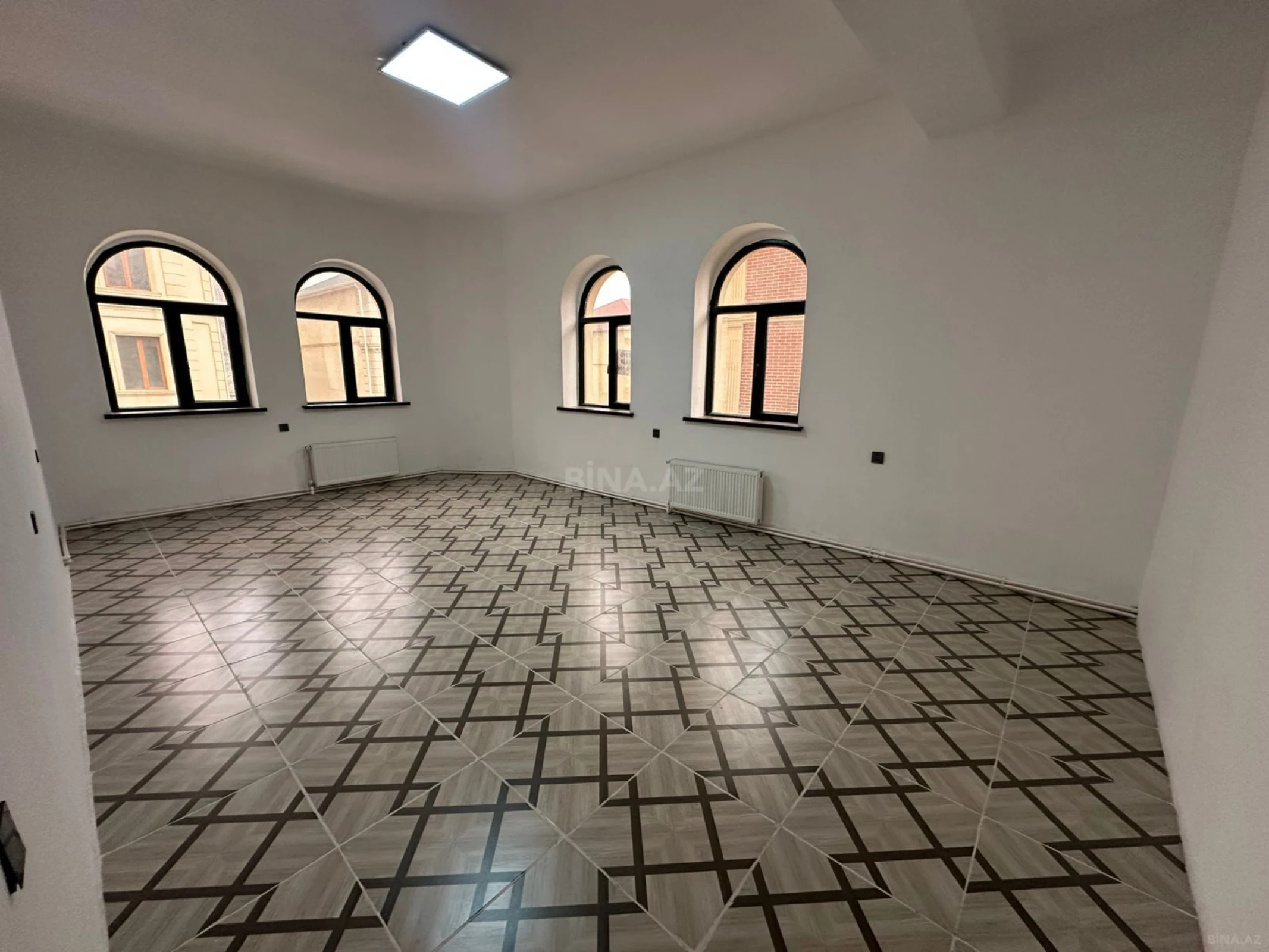 Kirayə verilir obyekt 1000 m²