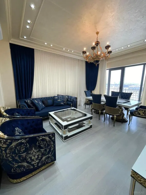 Satılır 3 otaqlı mənzil 120 m²