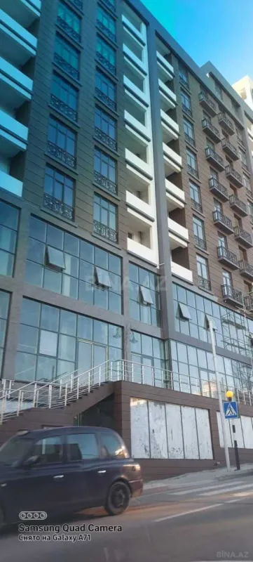 Satılır 2 otaqlı mənzil 98 m²