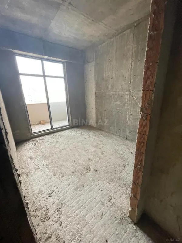 Satılır 2 otaqlı mənzil 98 m²