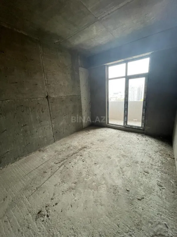 Satılır 2 otaqlı mənzil 98 m²