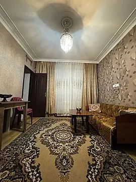 Satılır 2 otaqlı mənzil 28 m²