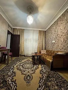 Satılır 2 otaqlı mənzil 28 m²
