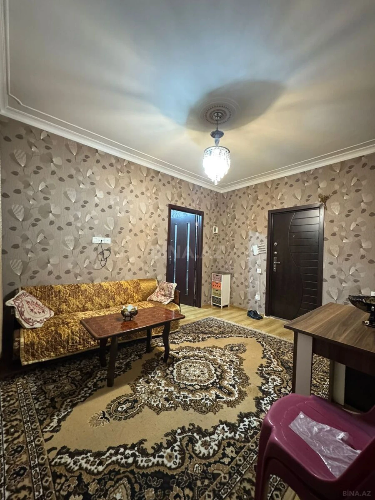 Satılır 2 otaqlı mənzil 28 m²
