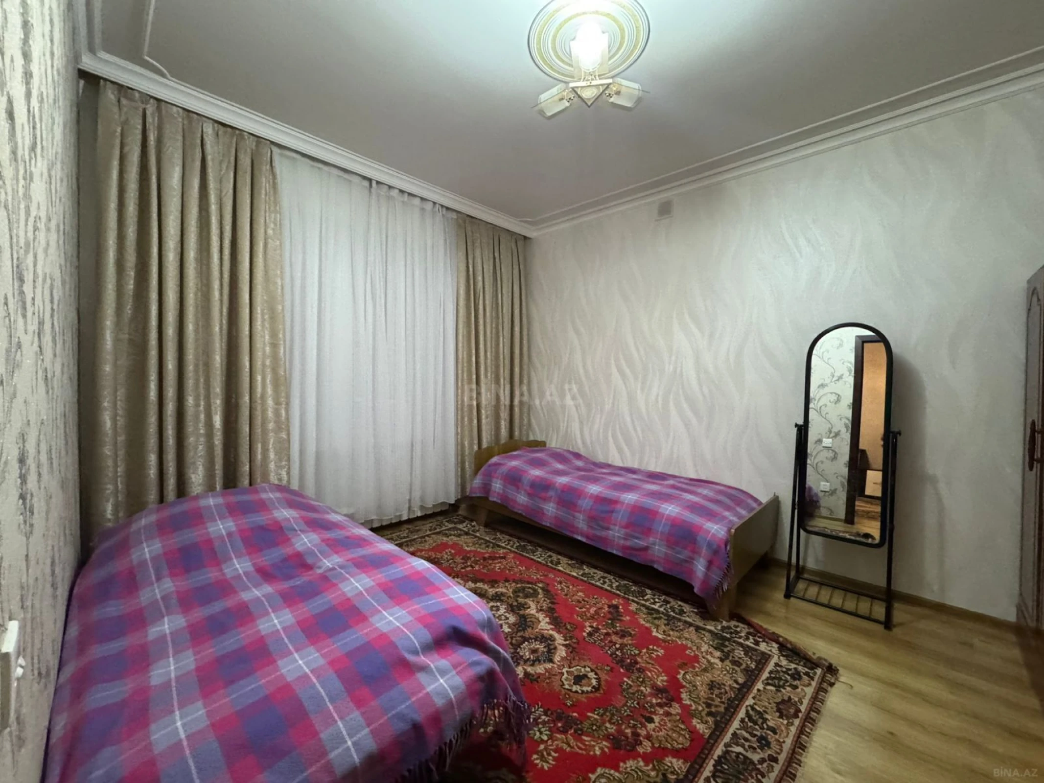 Satılır 2 otaqlı mənzil 28 m²