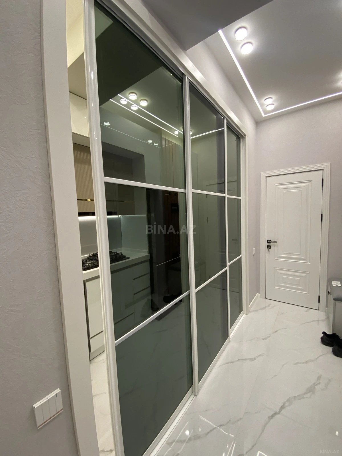 Satılır 2 otaqlı mənzil 70 m²