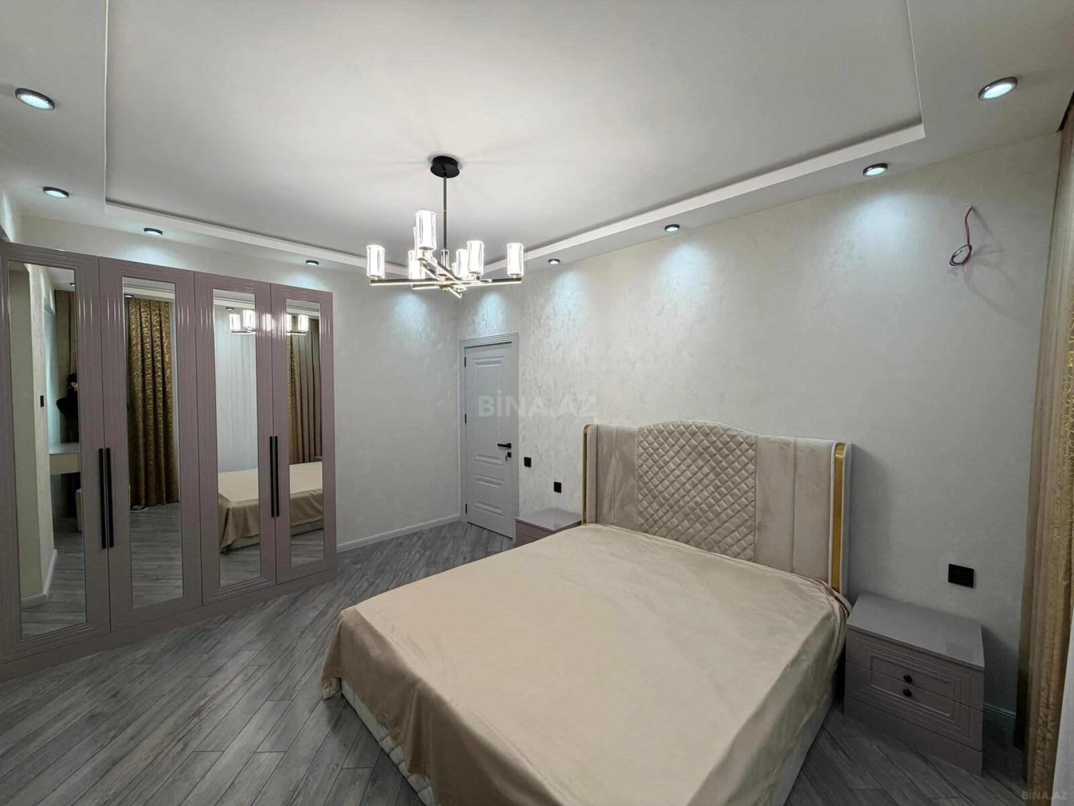 Satılır 3 otaqlı mənzil 85 m²