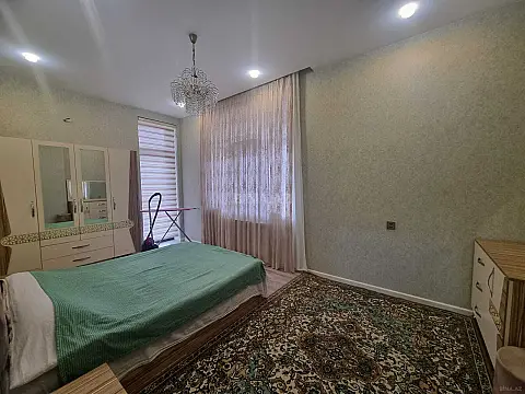 Kirayə verilir 2 otaqlı mənzil 70 m²