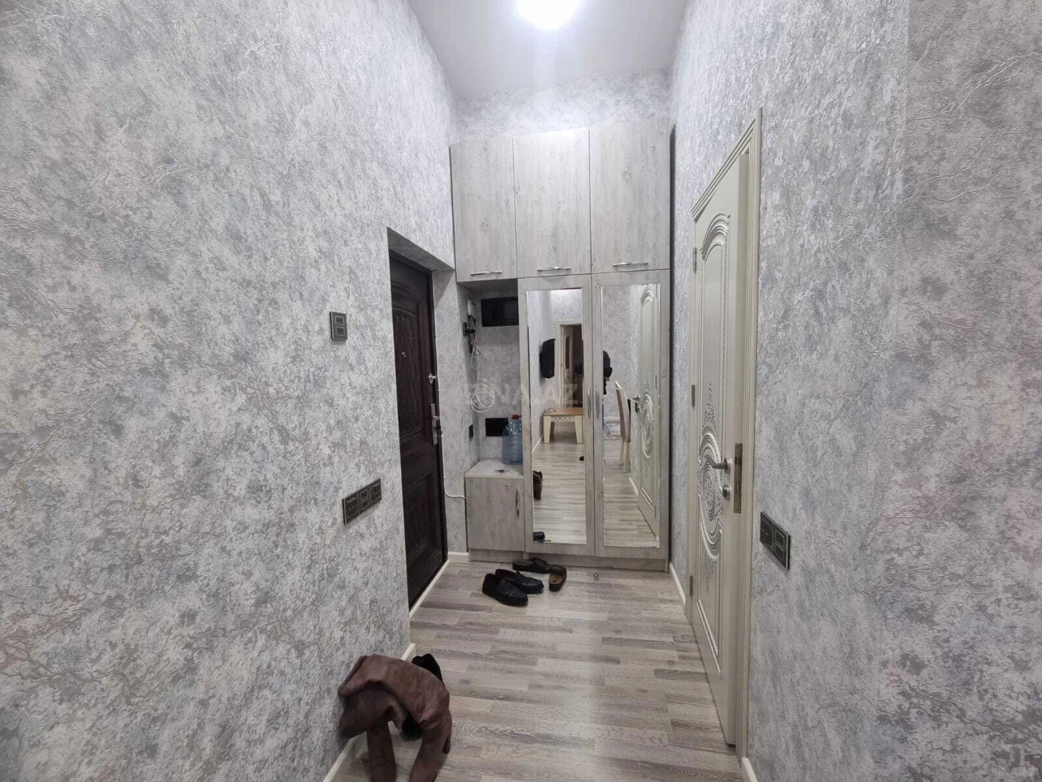 Kirayə verilir 2 otaqlı mənzil 70 m²