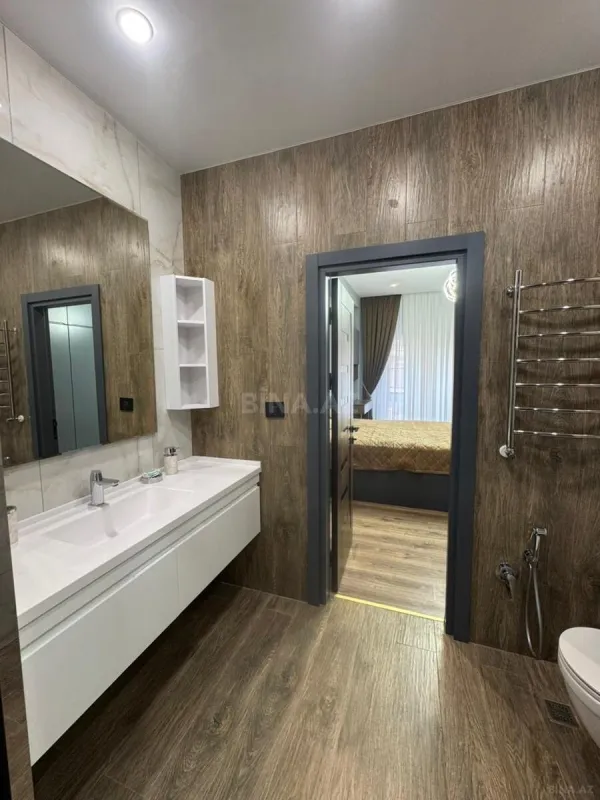 Kirayə verilir 3 otaqlı mənzil 145 m²