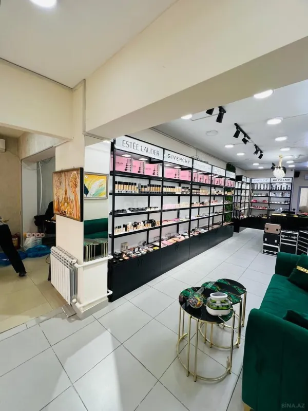 Kirayə verilir obyekt 70 m²