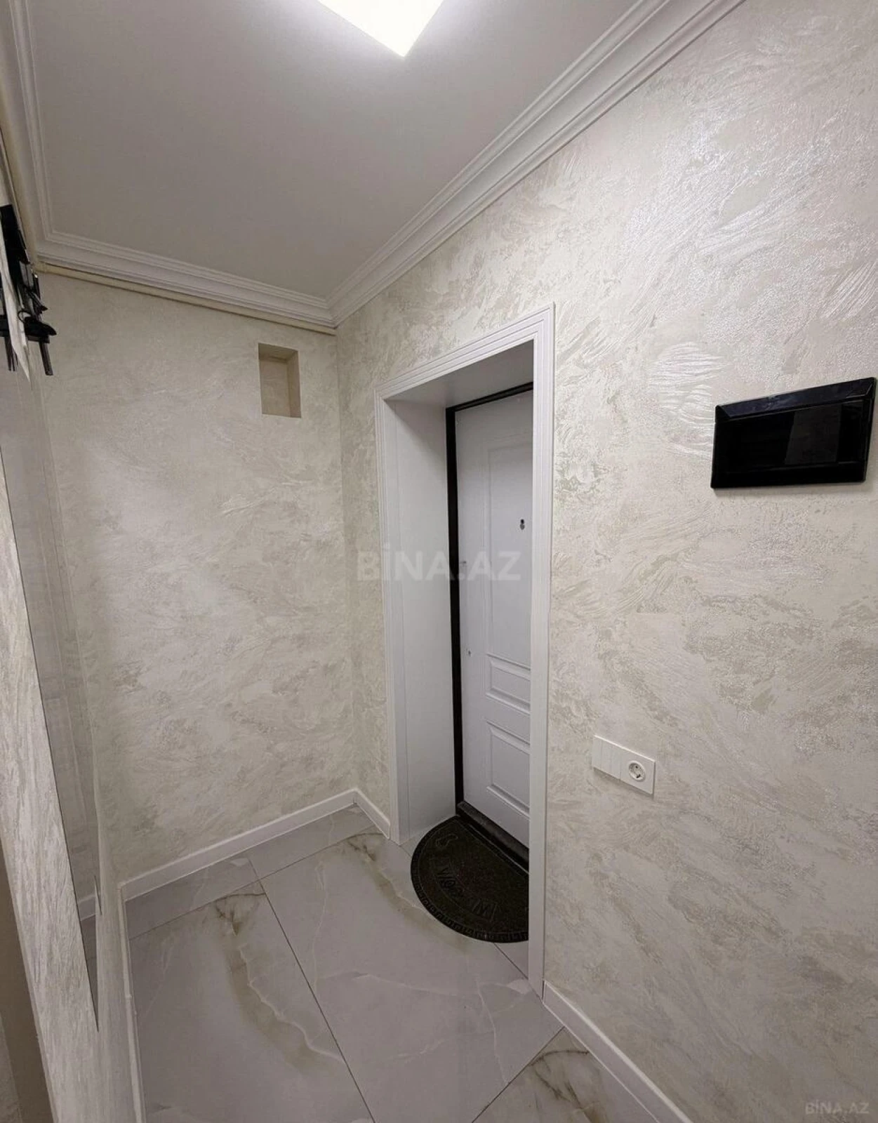 Kirayə verilir 2 otaqlı mənzil 55 m²