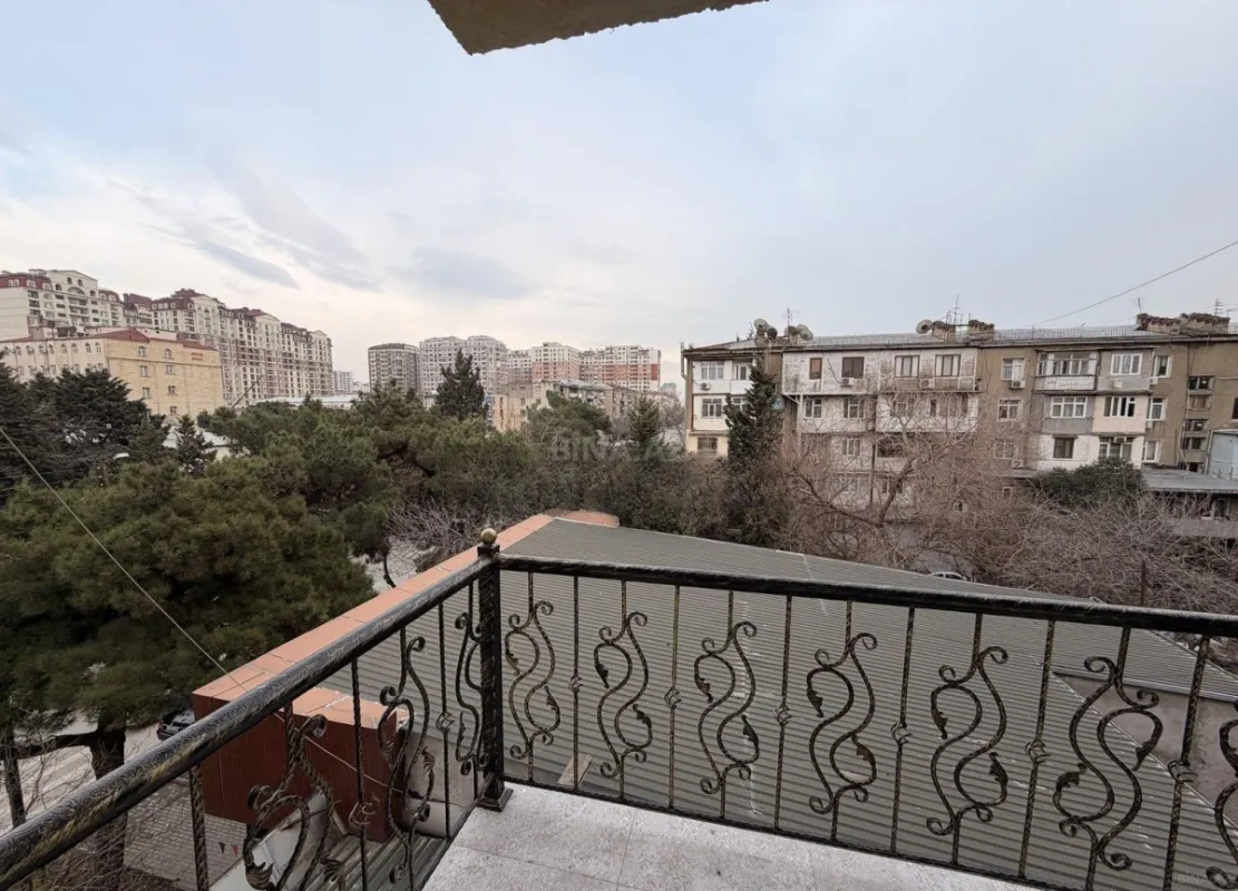 Kirayə verilir 2 otaqlı mənzil 55 m²