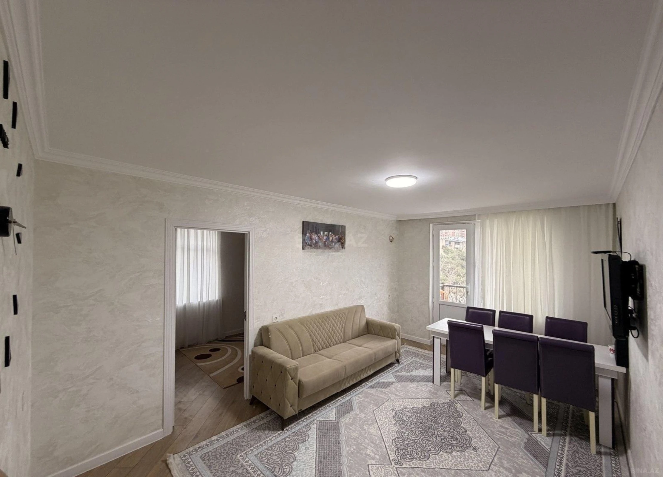 Kirayə verilir 2 otaqlı mənzil 55 m²