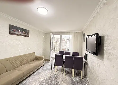 Kirayə verilir 2 otaqlı mənzil 55 m²