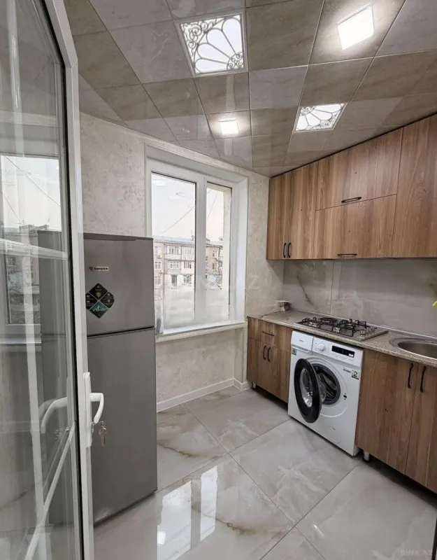Kirayə verilir 2 otaqlı mənzil 55 m²