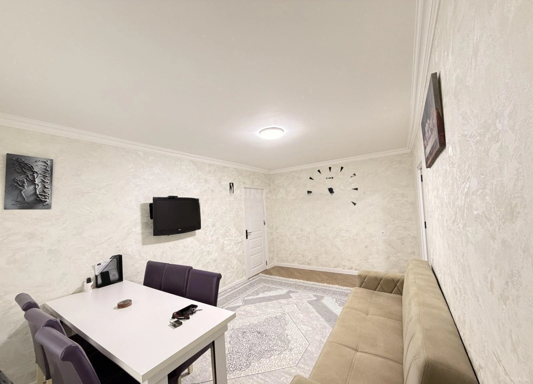 Kirayə verilir 2 otaqlı mənzil 55 m²