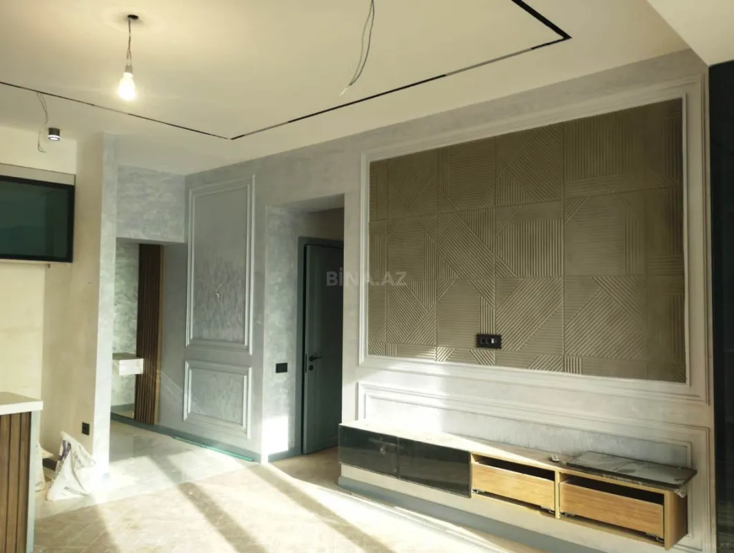 Satılır 4 otaqlı mənzil 100 m²