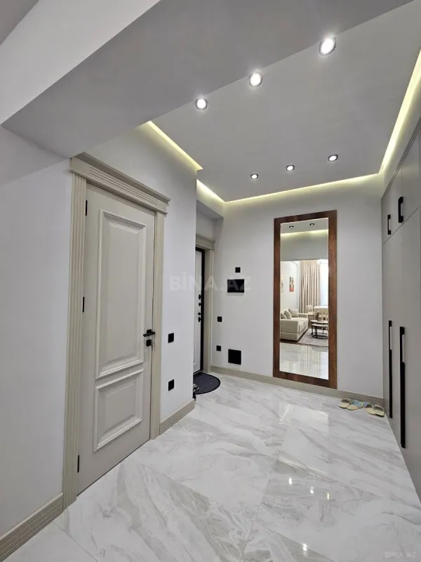 Satılır 3 otaqlı mənzil 77 m²