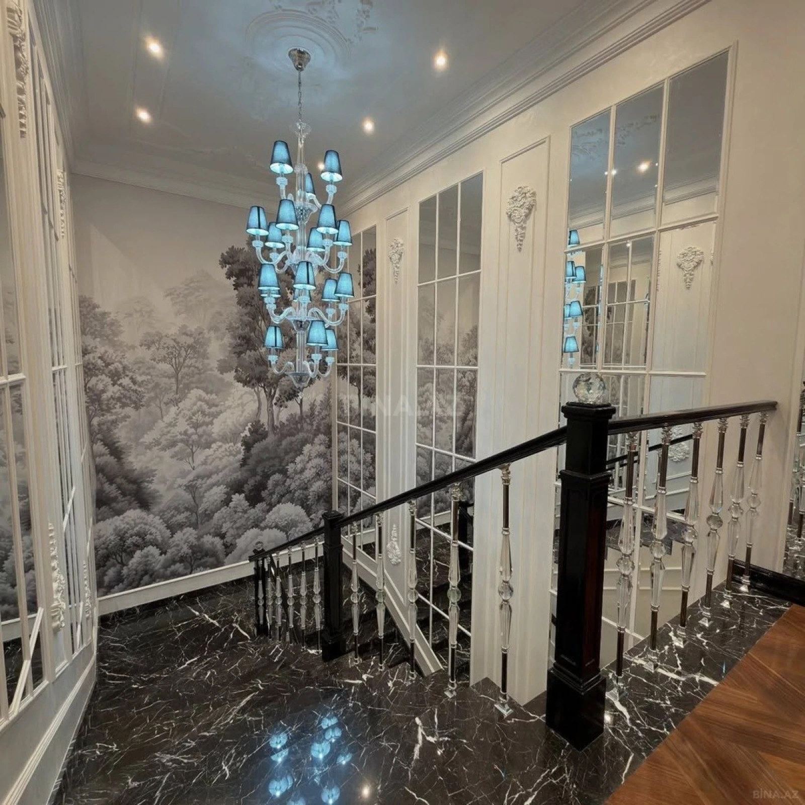 Kirayə verilir 6 otaqlı həyət evi 400 m²