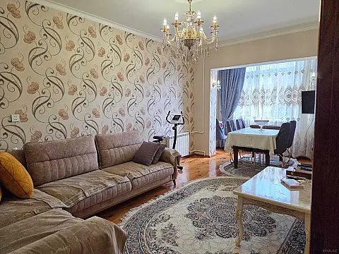 Satılır 3 otaqlı mənzil 90 m² — Bakı, 9-cu mikrorayon 3 otaq 90.00 m²
