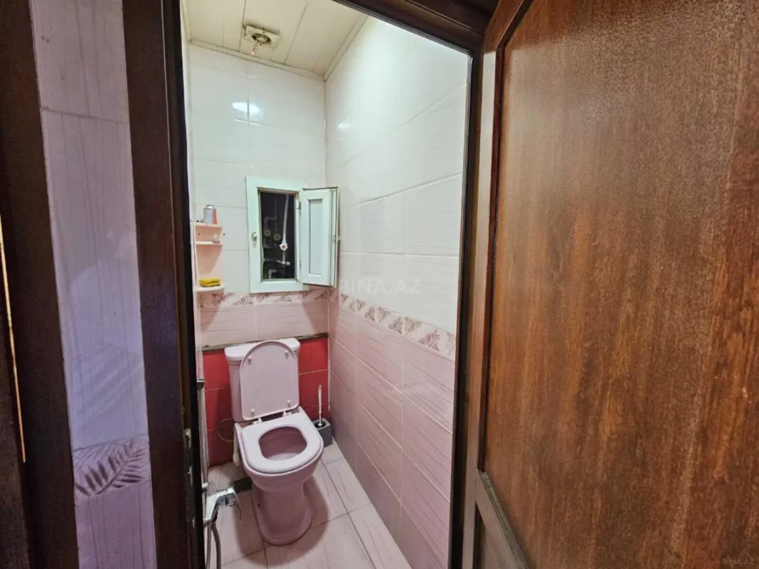 Satılır 4 otaqlı mənzil 125 m²