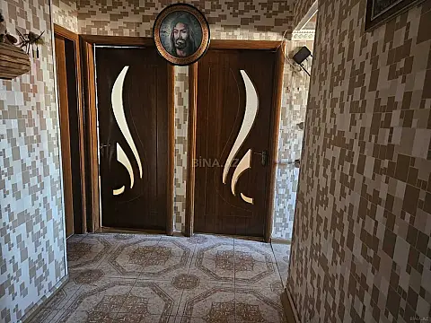 Satılır 4 otaqlı mənzil 125 m²