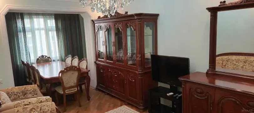 Kirayə verilir 3 otaqlı mənzil 90 m² — Bakı, Nərimanov 3 otaq 90.00 m²