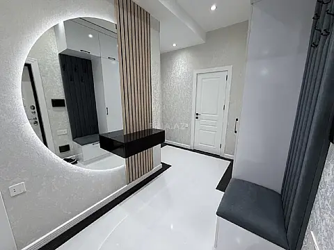 Satılır 2 otaqlı mənzil 85 m²