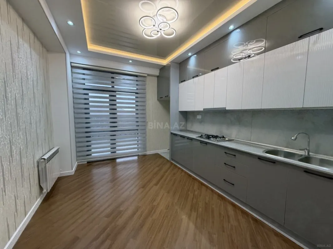 Satılır 2 otaqlı mənzil 85 m²