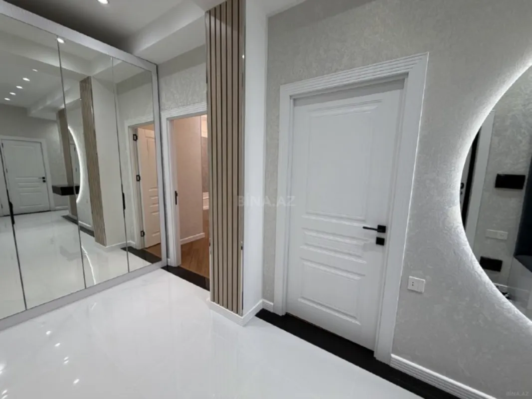Satılır 2 otaqlı mənzil 85 m²