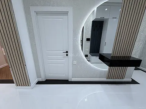Satılır 2 otaqlı mənzil 85 m²