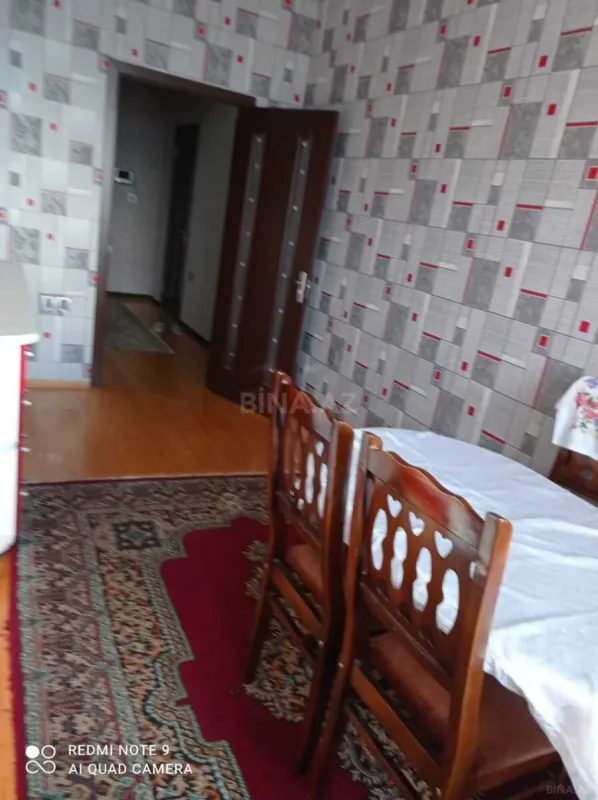 Kirayə verilir 2 otaqlı mənzil 92 m²