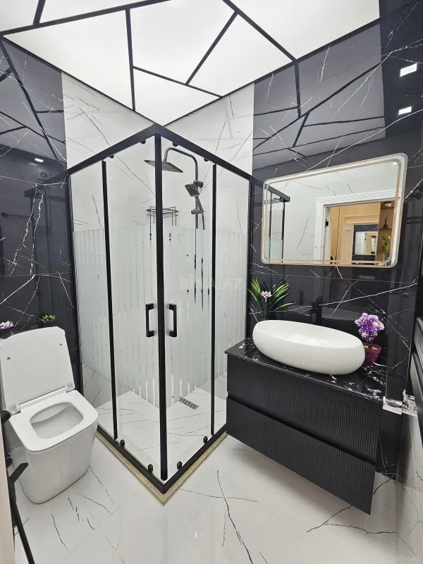 Satılır 4 otaqlı mənzil 118 m²