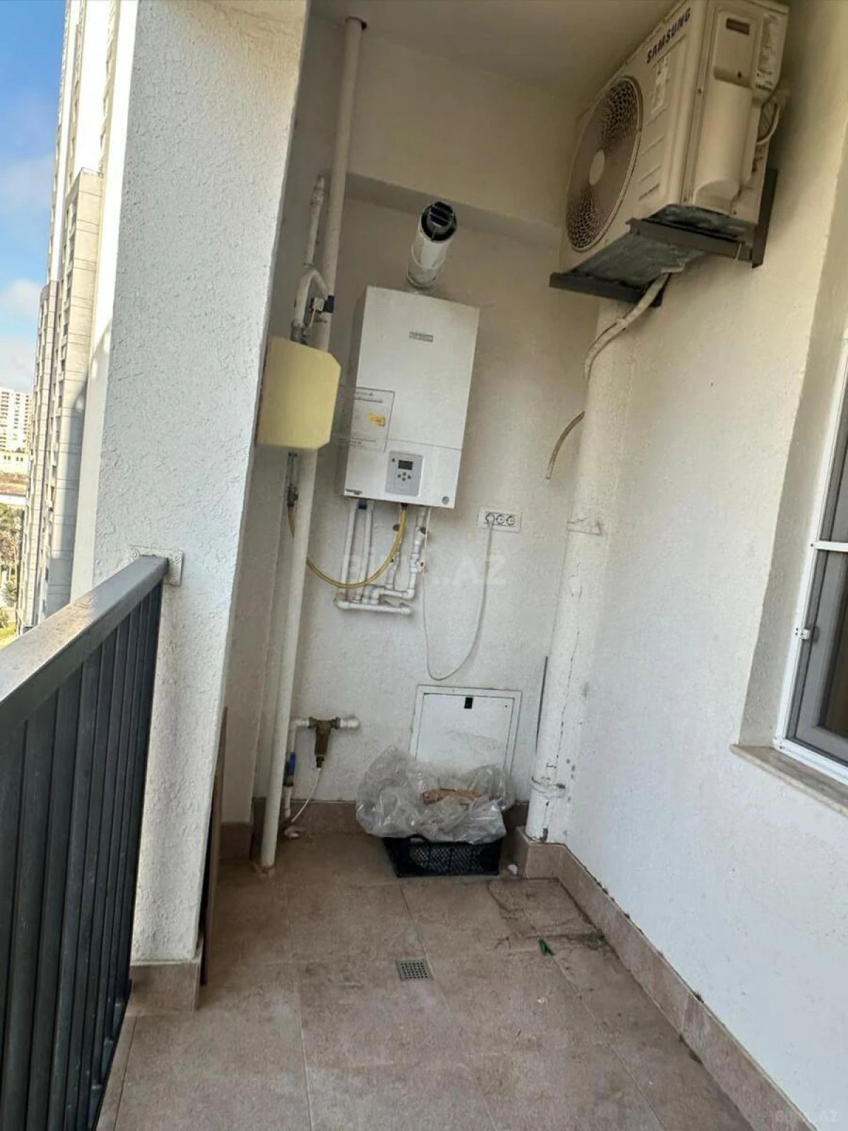 Satılır 3 otaqlı mənzil 85 m²