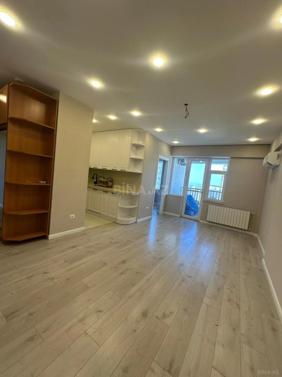 Satılır 3 otaqlı mənzil 85 m²