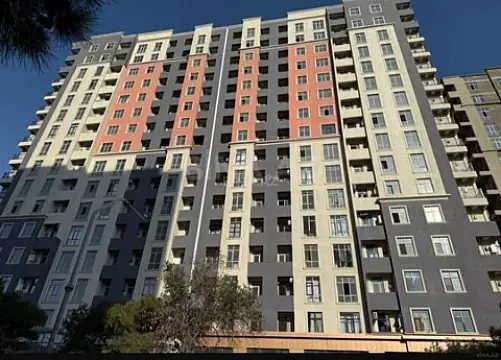 Satılır 4 otaqlı mənzil 126.7 m² — Bakı 4 otaq 126.70 m²