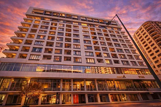 Satılır 4 otaqlı mənzil 170 m² — Bakı 4 otaq 170.00 m²