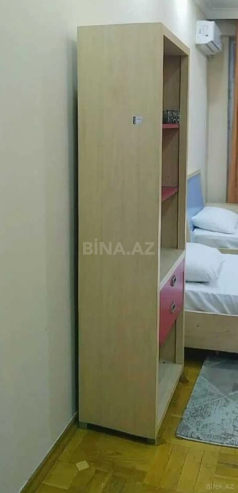 Kirayə verilir 3 otaqlı mənzil 145 m²