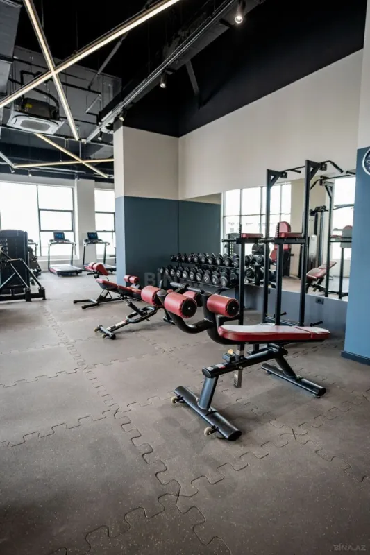 Kirayə verilir 3 otaqlı mənzil 130 m²