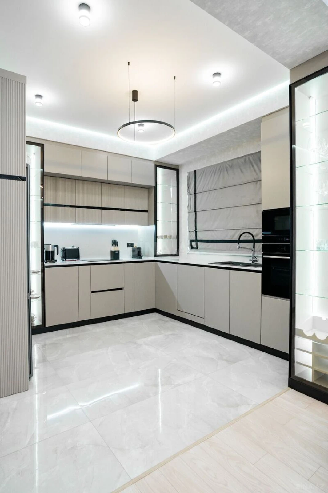 Kirayə verilir 3 otaqlı mənzil 130 m²