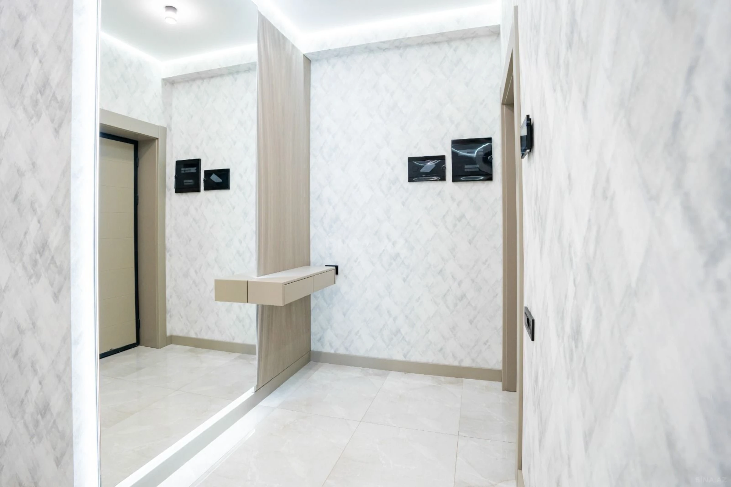 Kirayə verilir 3 otaqlı mənzil 130 m²