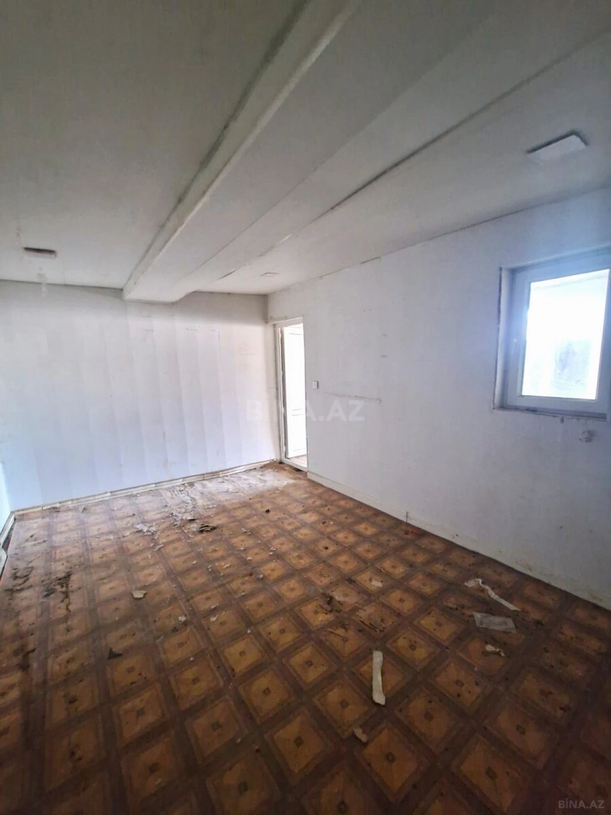 Kirayə verilir obyekt 100 m²